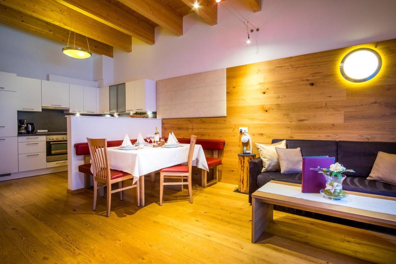 Apartments Dolomit-Royal ジリアン エクステリア 写真