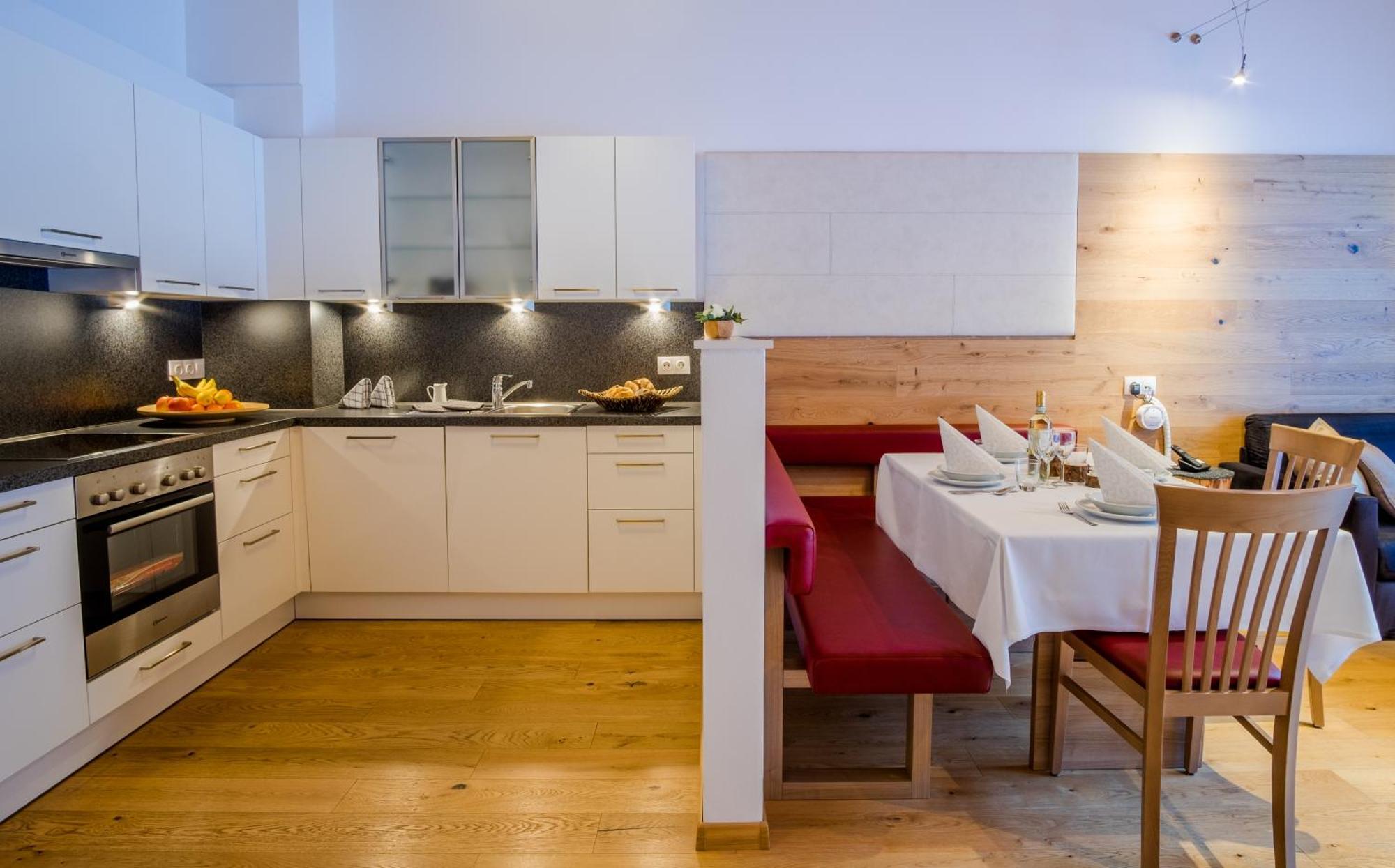 Apartments Dolomit-Royal ジリアン エクステリア 写真