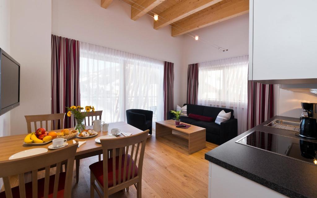 Apartments Dolomit-Royal ジリアン 部屋 写真